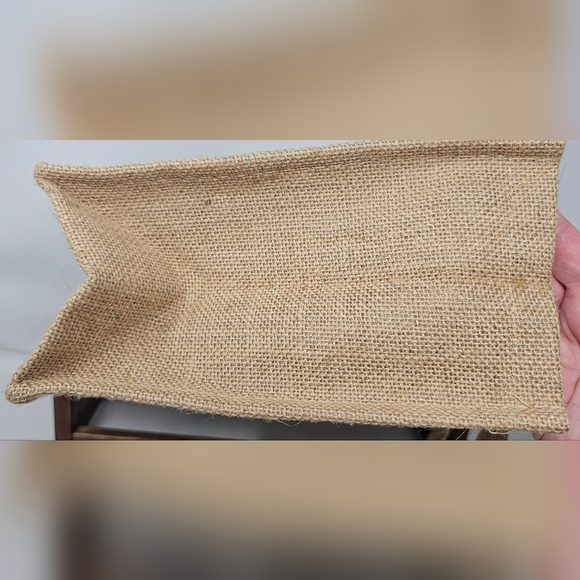 Parenting It Takes A Village And A Vineyard Jute Burlap Tote Bag Wine Holder - Picture 4 of 12